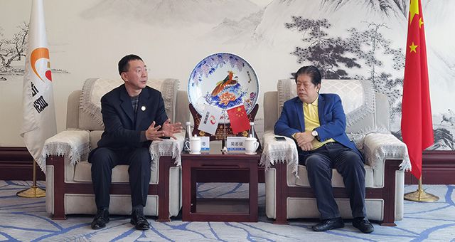 香港安徽聯誼總會常務副會長吳志斌等領導一行蒞臨集團考察交流